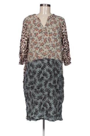 Rochie Geisha, Mărime XL, Culoare Multicolor, Preț 64,99 Lei, #136991843