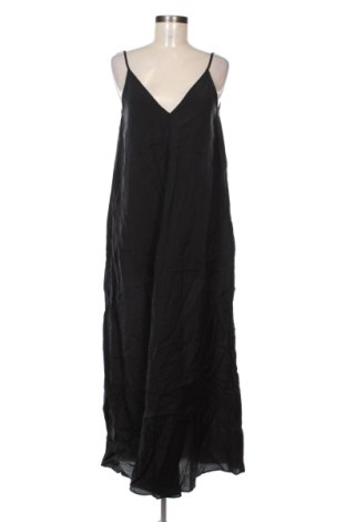 Φόρεμα Zara, Μέγεθος M, Χρώμα Μαύρο, Τιμή 25,99 €, #137002537