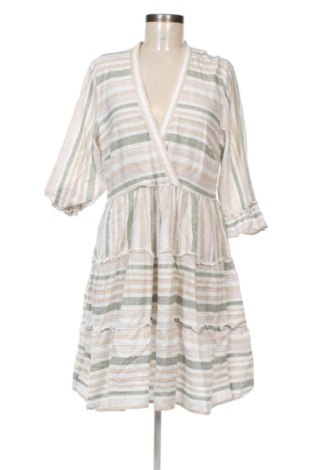 Rochie VILA, Mărime M, Culoare Multicolor, Preț 58,99 Lei, #137009706