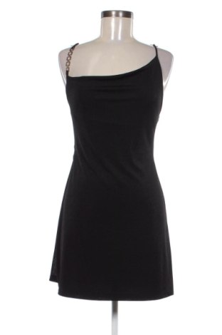 Šaty  Bershka, Veľkosť M, Farba Čierna, Cena  15,22 €, #137011533