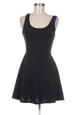 Rochie H&M, Mărime M, Culoare Negru, Preț 80,99 Lei, #137016367