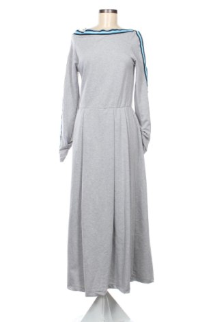 Kleid Caramella Fashion, Größe M, Farbe Grau, Preis 35,00 €, #137018029