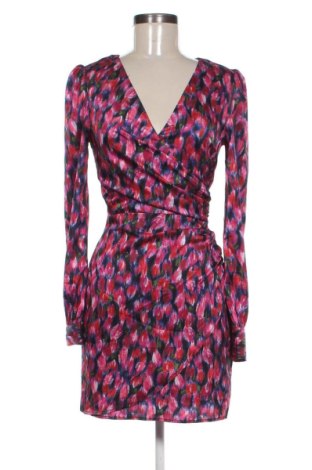 Rochie Guess, Mărime XS, Culoare Multicolor, Preț 476,99 Lei, #137019108