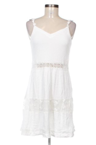 Рокля ONLY, Размер XS, Цвят Бял, Цена 8,69 €, #137023327