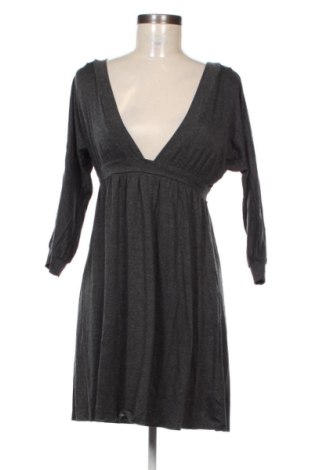 Kleid Huftgold, Größe M, Farbe Grau, Preis 11,99 €, #137025597