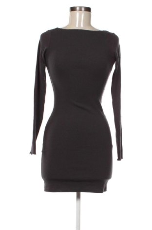 Rochie Bershka, Mărime S, Culoare Negru, Preț 58,72 Lei, #137026295