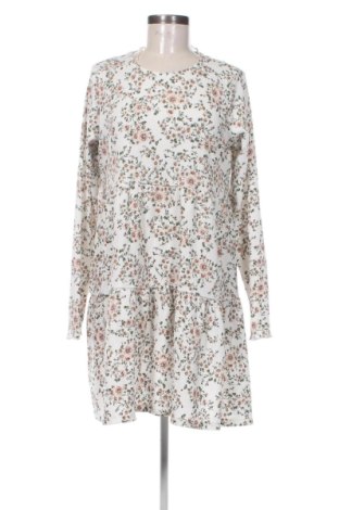 Kleid C&A, Größe XL, Farbe Mehrfarbig, Preis 10,99 €, #137038629