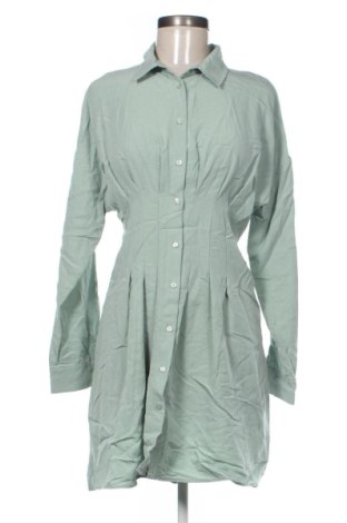 Šaty  Bershka, Velikost L, Barva Zelená, Cena  549,00 Kč, #137040124