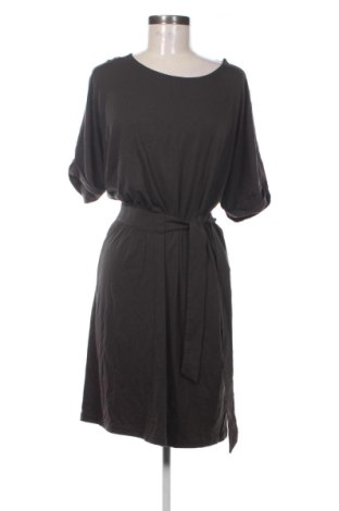 Kleid Yaya, Größe M, Farbe Braun, Preis 17,99 €, #137041639
