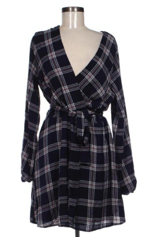 Рокля Charlotte Russe, Размер L, Цвят Многоцветен, Цена 9,71 €, #137045496