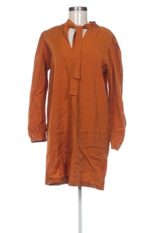 Šaty  Scotch & Soda, Velikost L, Barva Oranžová, Cena  679,00 Kč, #137045586
