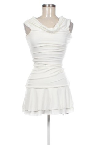 Ruha Bershka, Méret S, Szín Fehér, Ár 5 509 Ft, #137046345