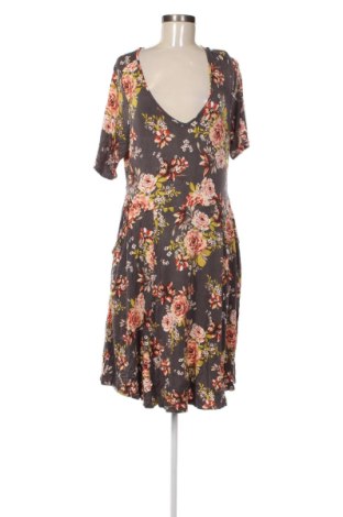 Kleid Torrid, Größe XXL, Farbe Mehrfarbig, Preis 11,99 €, #137047435