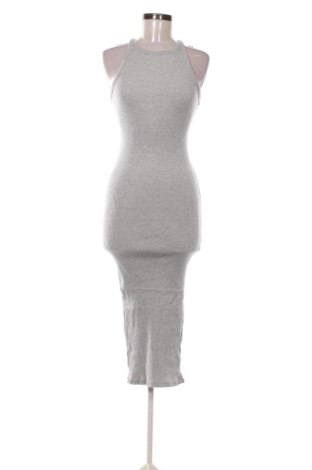 Sukienka Bershka, Rozmiar XS, Kolor Szary, Cena 86,99 zł, #137055303