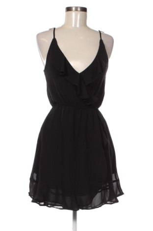 Kleid Bershka, Größe XS, Farbe Schwarz, Preis 13,99 €, #137059175