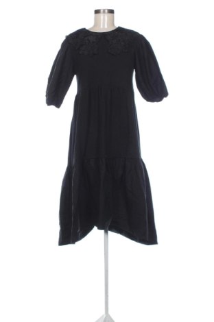Рокля Zara, Размер L, Цвят Черен, Цена 26,85 €, #136951523