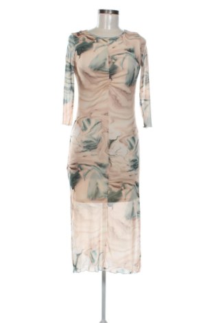 Рокля Stradivarius, Размер S, Цвят Многоцветен, Цена 21,83 €, #136968378
