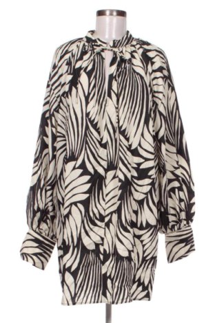 Рокля H&M, Размер L, Цвят Многоцветен, Цена 15,00 €, #136975114