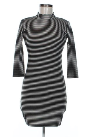 Kleid Yfl Reserved, Größe S, Farbe Mehrfarbig, Preis 11,57 €, #136978791