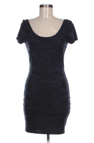 Sukienka Bershka, Rozmiar L, Kolor Niebieski, Cena 66,94 zł, #137019368