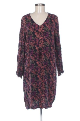 Рокля Vero Moda, Размер XL, Цвят Многоцветен, Цена 12,78 €, #137021917