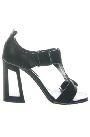 Sandale Bianki, Mărime 38, Culoare Negru, Preț 351,69 Lei, #137006051