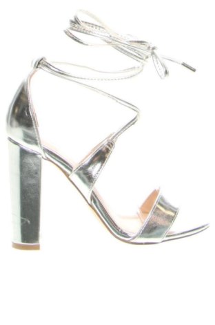 Sandalen Glamorous, Größe 36, Farbe Silber, Preis € 32,80, #136958861