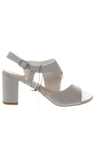 Sandale Unbranded, Mărime 42, Culoare Bej, Preț 167,99 Lei, #136976853