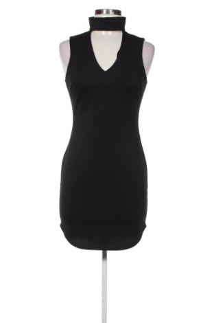Latzkleid Boohoo, Größe M, Farbe Schwarz, Preis 10,99 €, #137018807