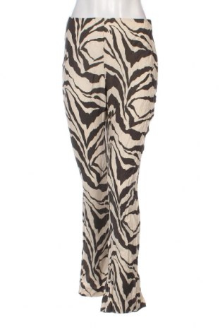 Pantaloni de femei H&M, Mărime M, Culoare Multicolor, Preț 95,99 Lei, #127544522