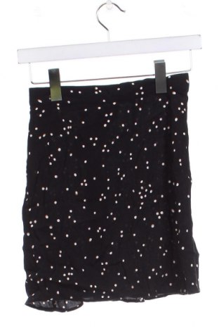 Пола H&M, Размер XS, Цвят Черен, Цена 2,04 €