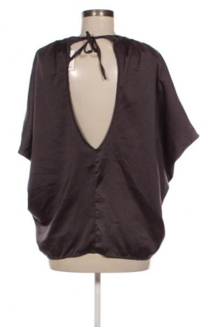 Dámska blúza Amisu, Veľkosť M, Farba Sivá, Cena  2,95 €