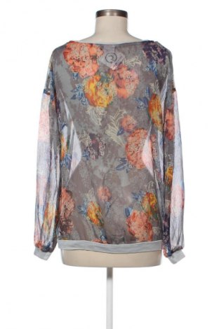 Damen Shirt Ariston S, Größe M, Farbe Mehrfarbig, Preis 1,99 €