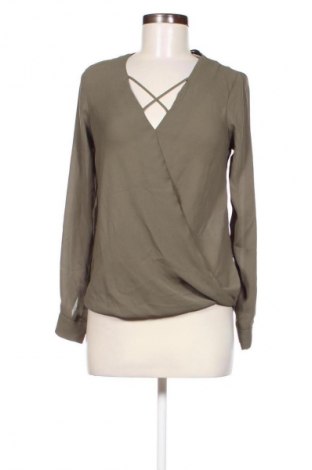 Дамска блуза New Look, Размер S, Цвят Зелен, Цена 2,04 €