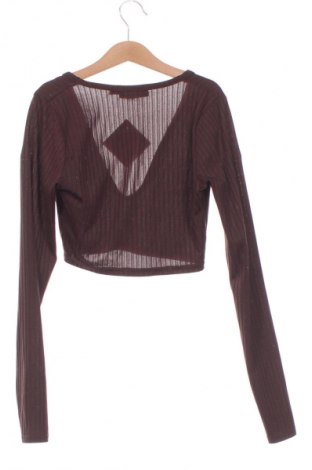 Дамска блуза Pretty Little Thing, Размер XXS, Цвят Кафяв, Цена 2,04 €
