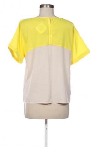 Γυναικεία μπλούζα Saint Tropez, Μέγεθος M, Χρώμα Πολύχρωμο, Τιμή 1,99 €