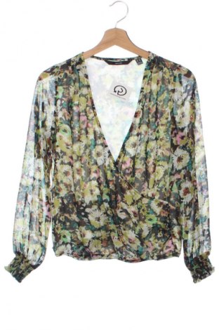 Дамска блуза Vero Moda, Размер XS, Цвят Многоцветен, Цена 2,04 €