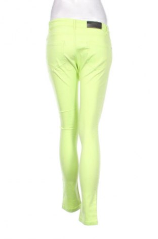 Damskie jeansy Janina, Rozmiar M, Kolor Zielony, Cena 39,99 zł