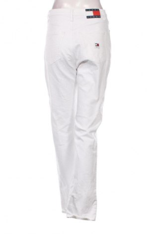 Дамски дънки Tommy Jeans, Размер S, Цвят Бял, Цена 35,27 €