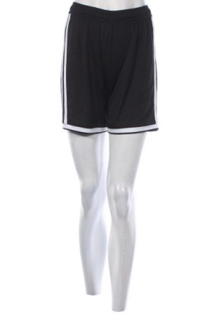 Dámske kraťasy  Adidas, Veľkosť S, Farba Čierna, Cena  15,95 €