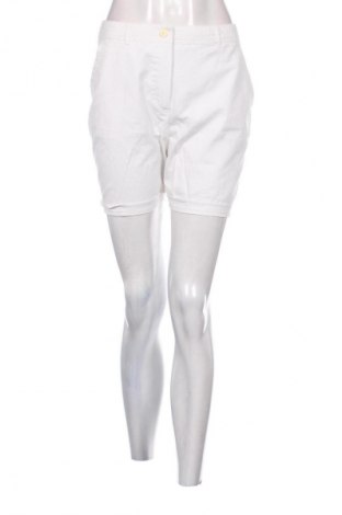 Дамски къс панталон Canda, Размер M, Цвят Бял, Цена 2,04 €