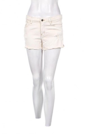 Дамски къс панталон Clockhouse, Размер M, Цвят Екрю, Цена 3,06 €