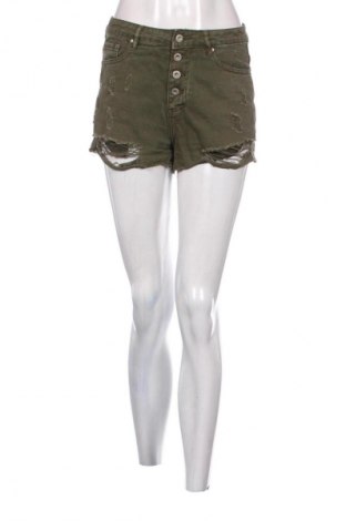 Dámske kraťasy  Cropp, Veľkosť S, Farba Zelená, Cena  1,95 €