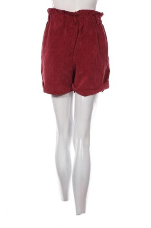 Дамски къс панталон Fb Sister, Размер M, Цвят Розов, Цена 2,55 €