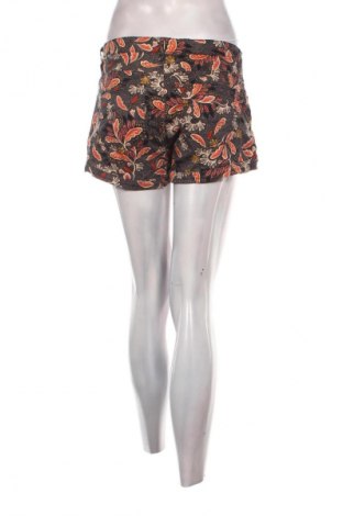 Dámské kraťasy  H&M, Velikost M, Barva Vícebarevné, Cena  149,00 Kč
