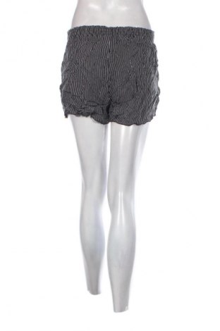 Dámské kraťasy  H&M, Velikost M, Barva Vícebarevné, Cena  59,00 Kč