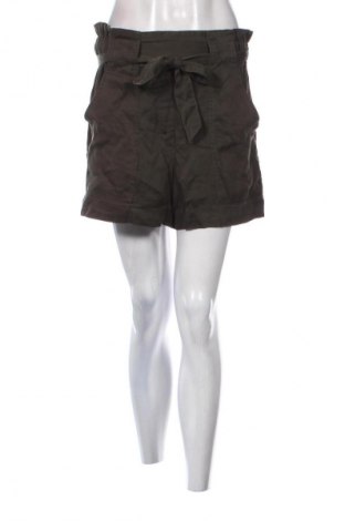 Dámské kraťasy  H&M, Velikost M, Barva Zelená, Cena  69,00 Kč