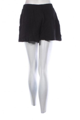 Női rövidnadrág Mohito, Méret S, Szín Fekete, Ár 669 Ft
