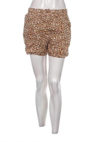 Női rövidnadrág Numph, Méret M, Szín Sokszínű, Ár 999 Ft