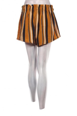 Дамски къс панталон SHEIN, Размер L, Цвят Многоцветен, Цена 2,04 €